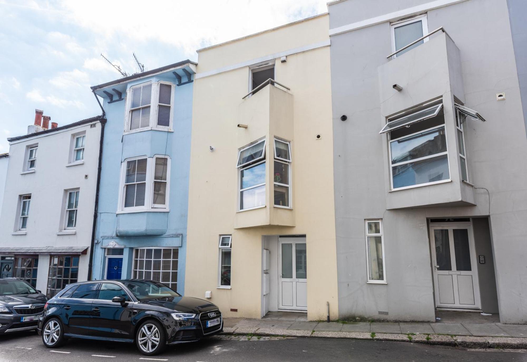Little Brighton Beach Apartments - Also Separate Spa Cabin And Watersports Extérieur photo